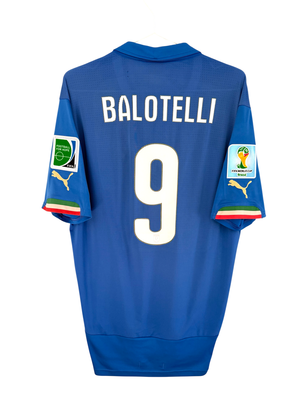 Italy 2014 Home - #9 Balotelli - L - 8/10