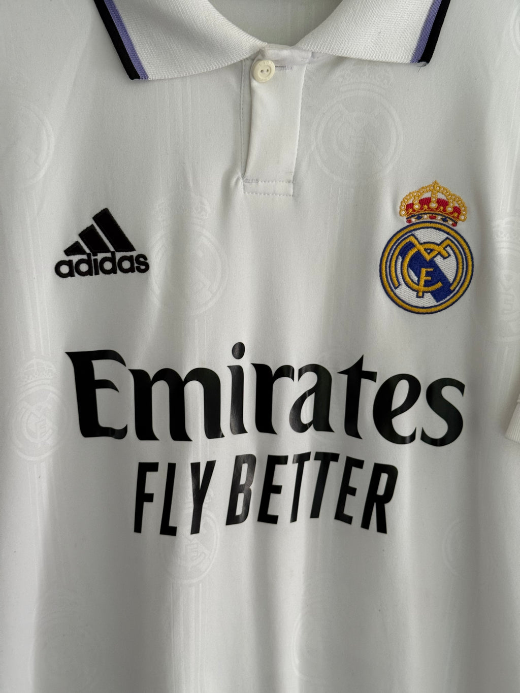 Real Madrid 22/23 Home - #20 Vini Jr. - L - 8/10