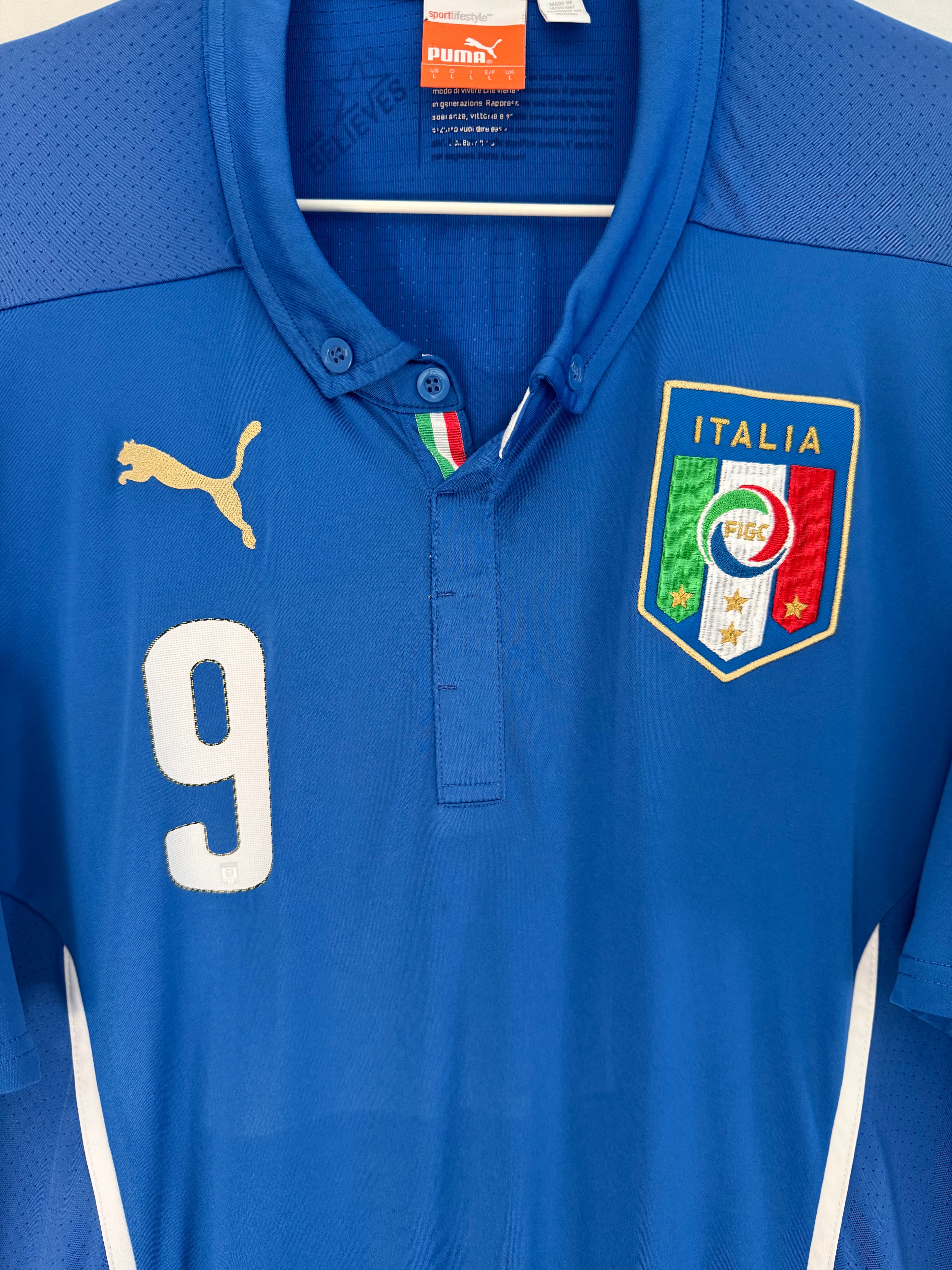 Italy 2014 Home - #9 Balotelli - L - 8/10