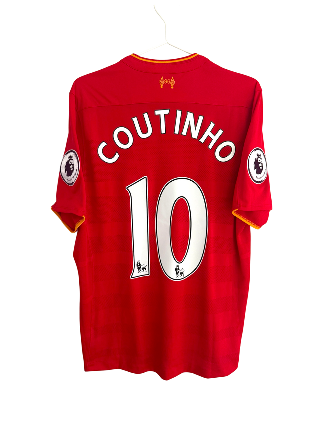 Liverpool 16/17 Home - #10 Coutinho - M - 9/10