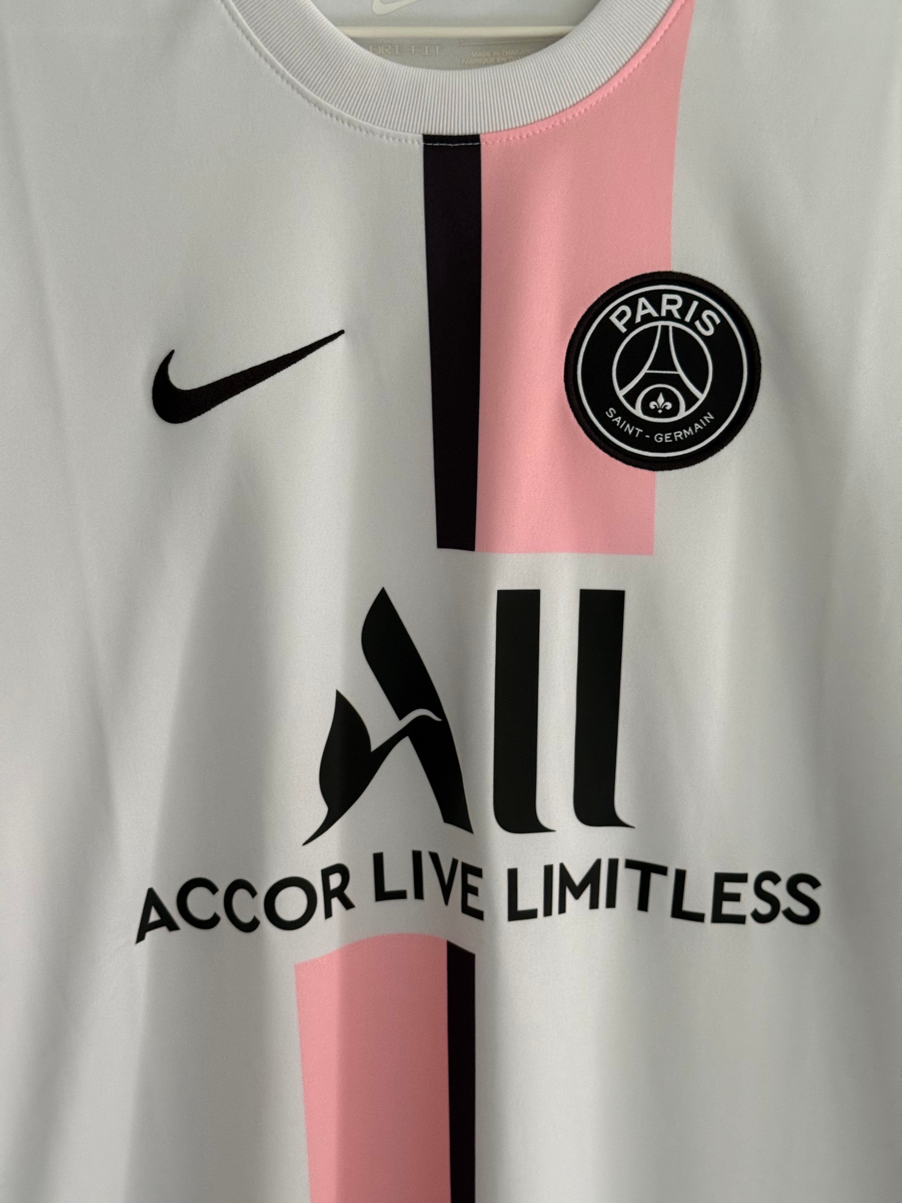 Paris Saint-Germain 21/22 Away - L - 9/10