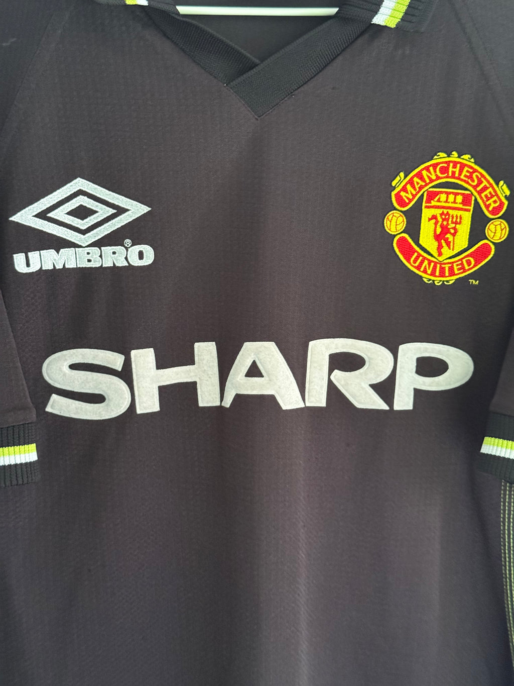 Manchester United 98/99 Third - L - 9/10