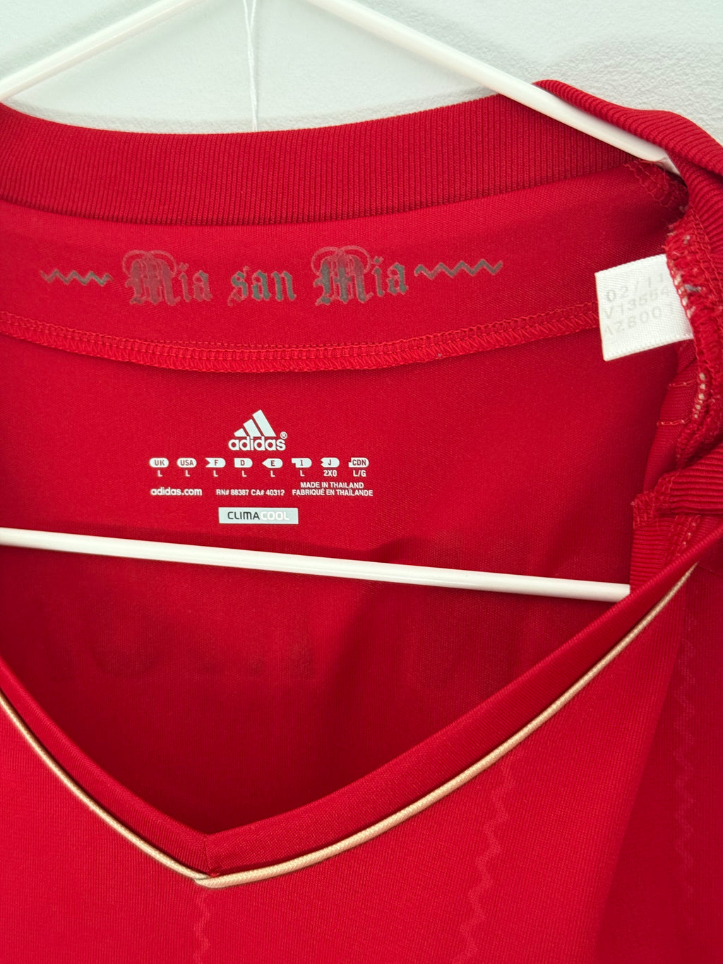 Bayern Munchen 11/13 Home - #10 Robben - L - 8/10