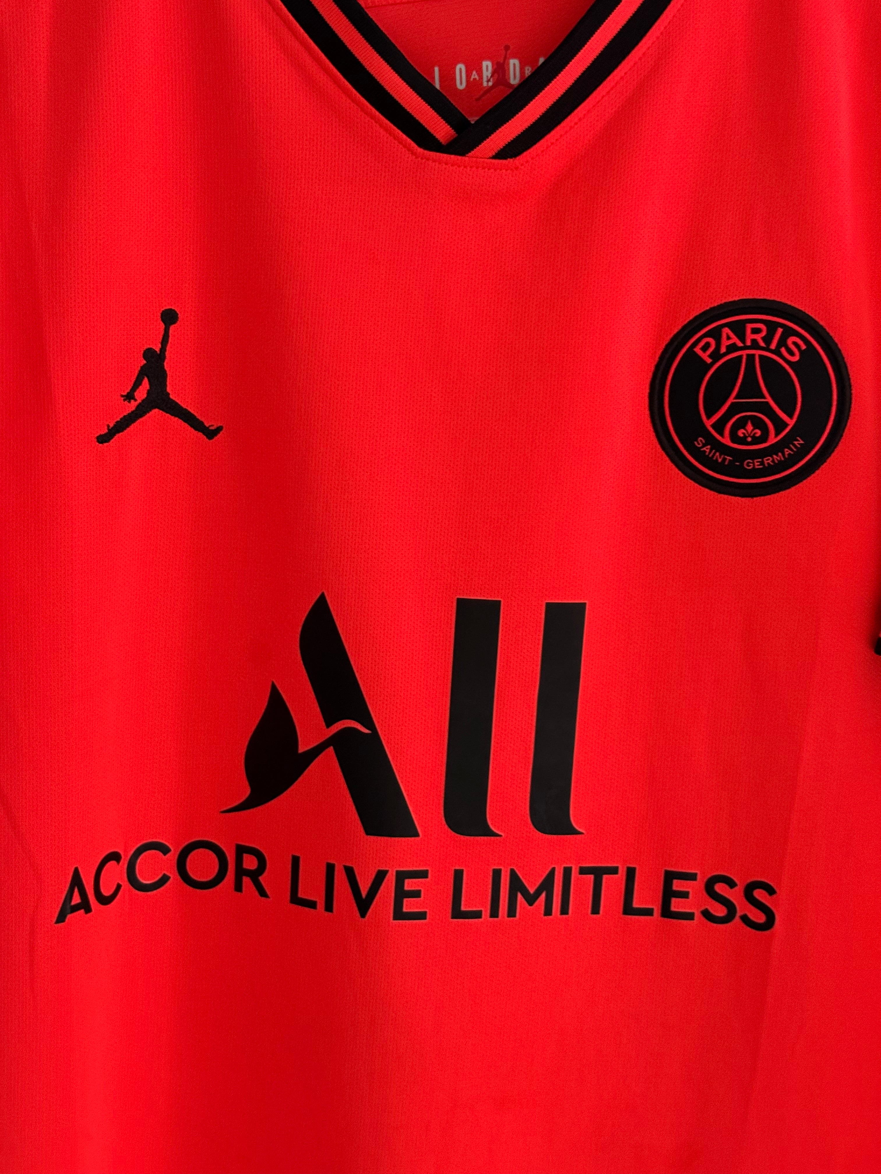 Paris Saint-Germain 19/20 Away - #7 Mbappé - XL - 8/10