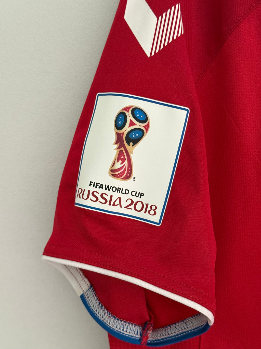 Denmark 2018 Home - #10 Eriksen - M - 9/10