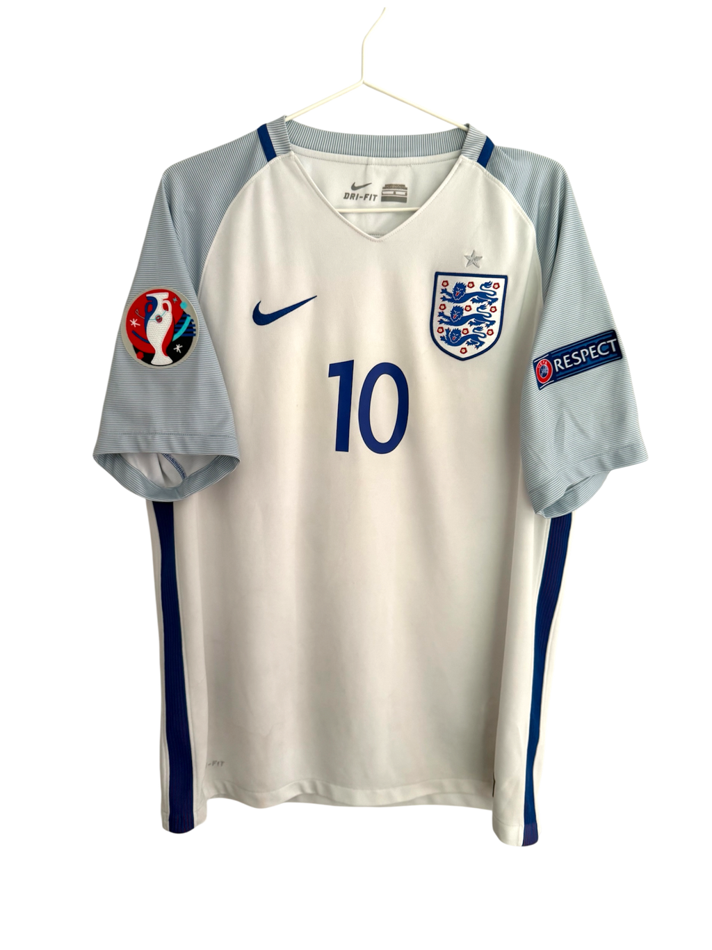 England 2016 - #10 Rooney - L - 8/10