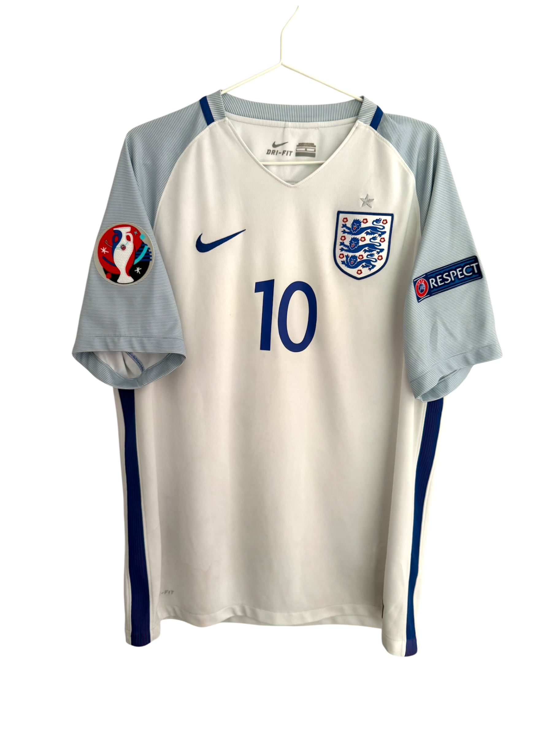 England 2016 - #10 Rooney - L - 8/10