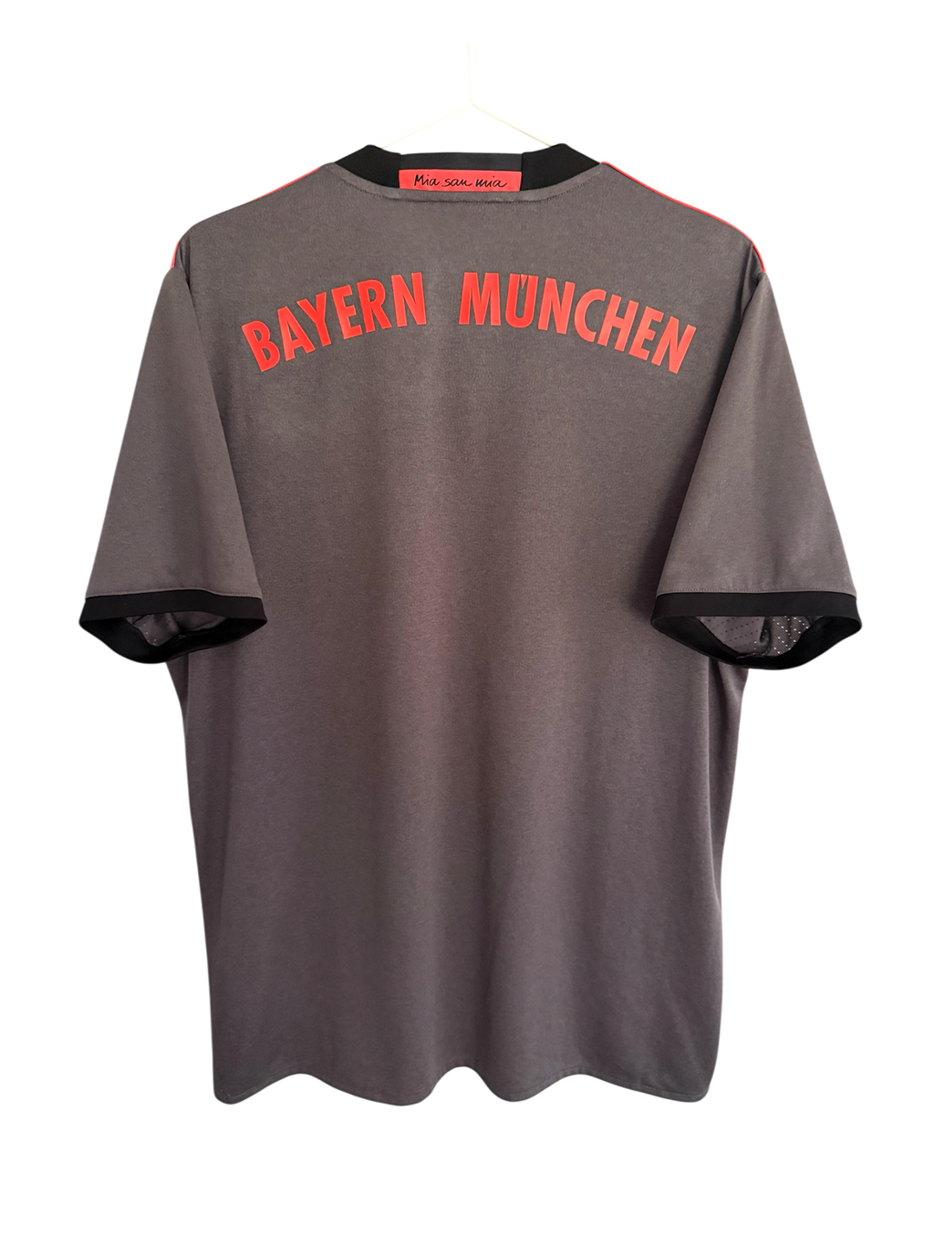 Bayern München 16/17 Away - L - 8/10