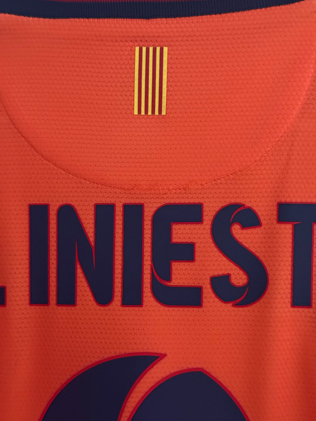 Barcelona 12/13 Away - #8 Iniesta - L - 8/10