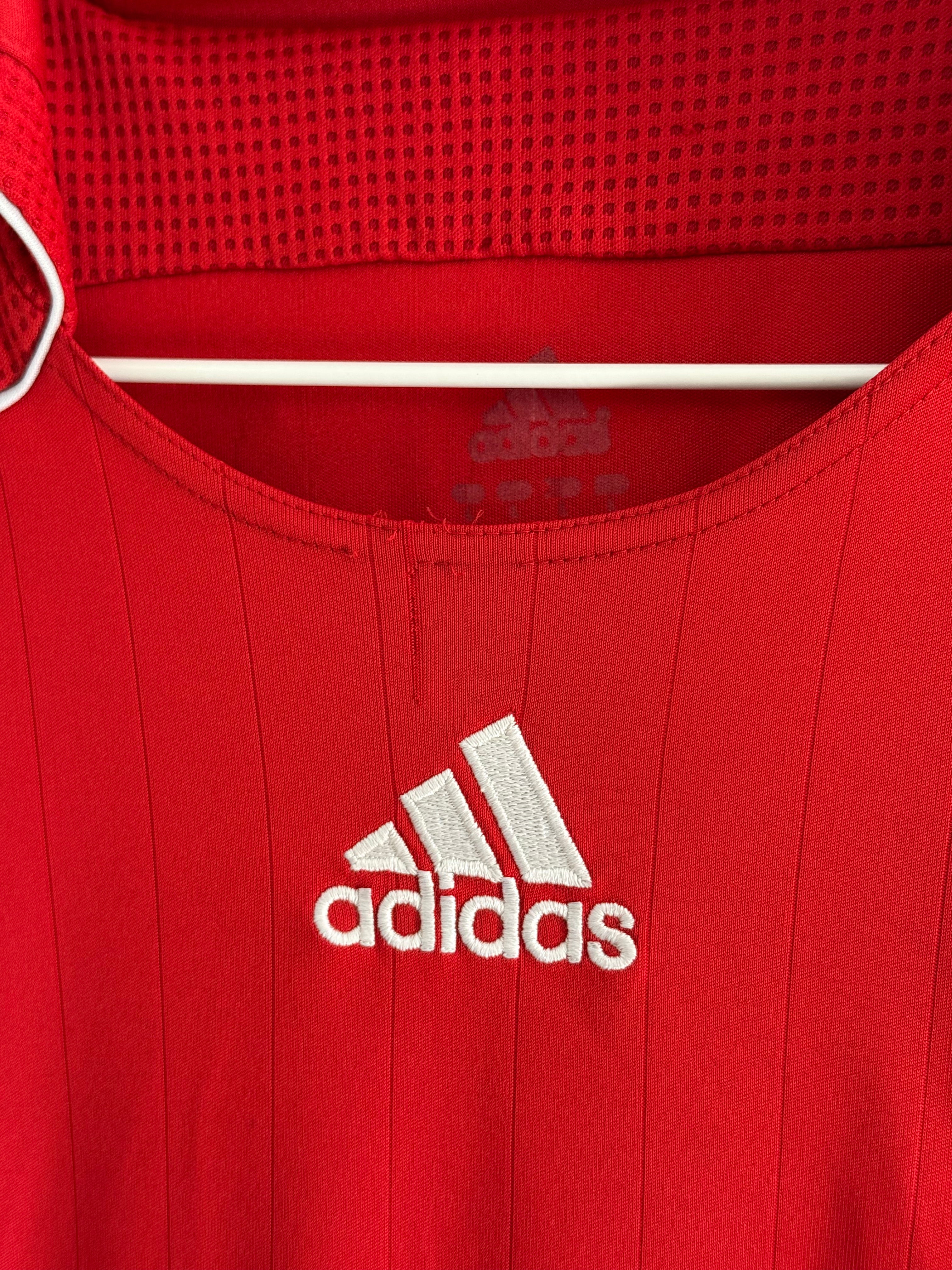 Liverpool 06/08 Home - #8 Gerrard - L - 7/10