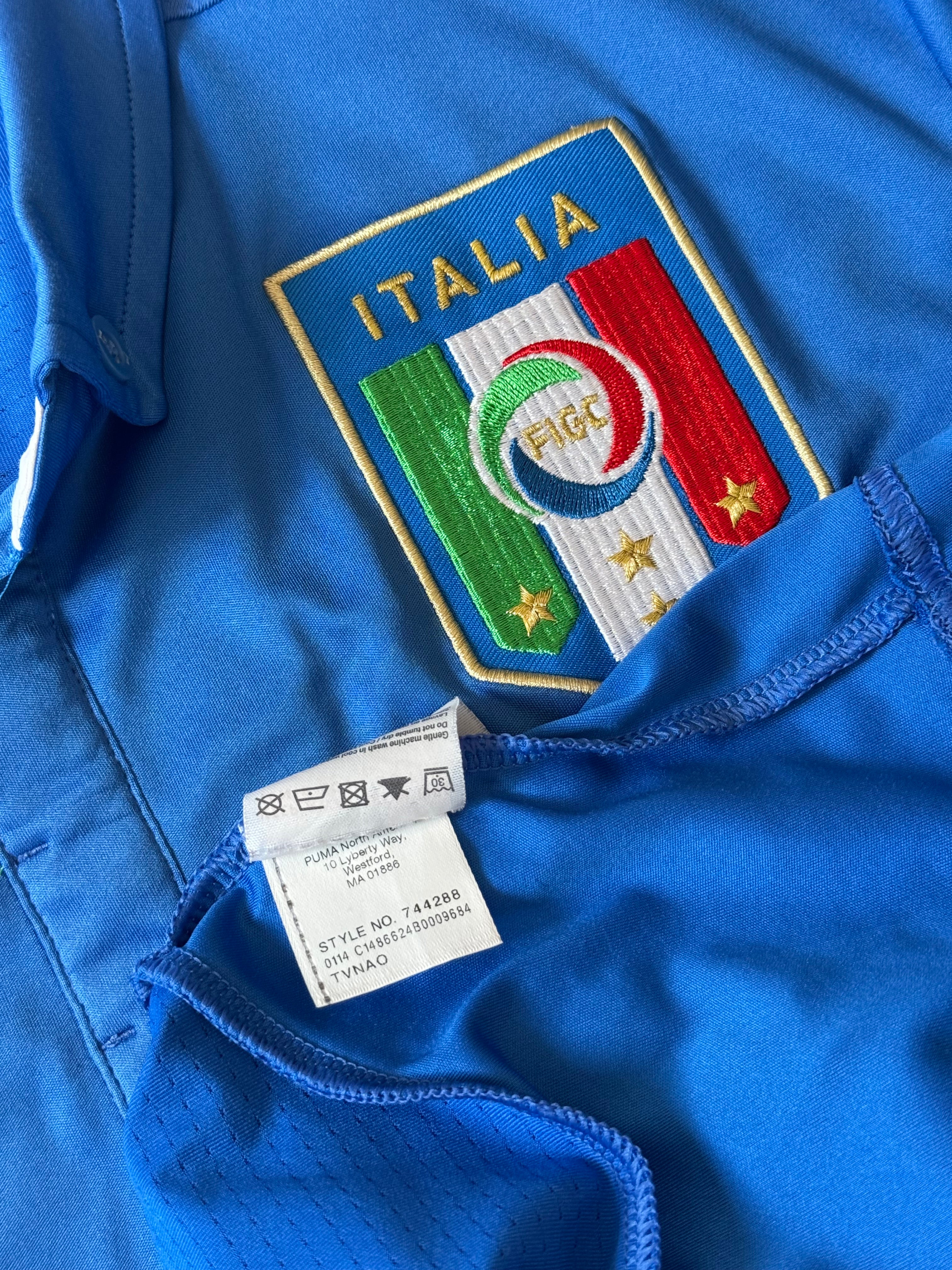 Italy 2014 Home - #9 Balotelli - L - 8/10