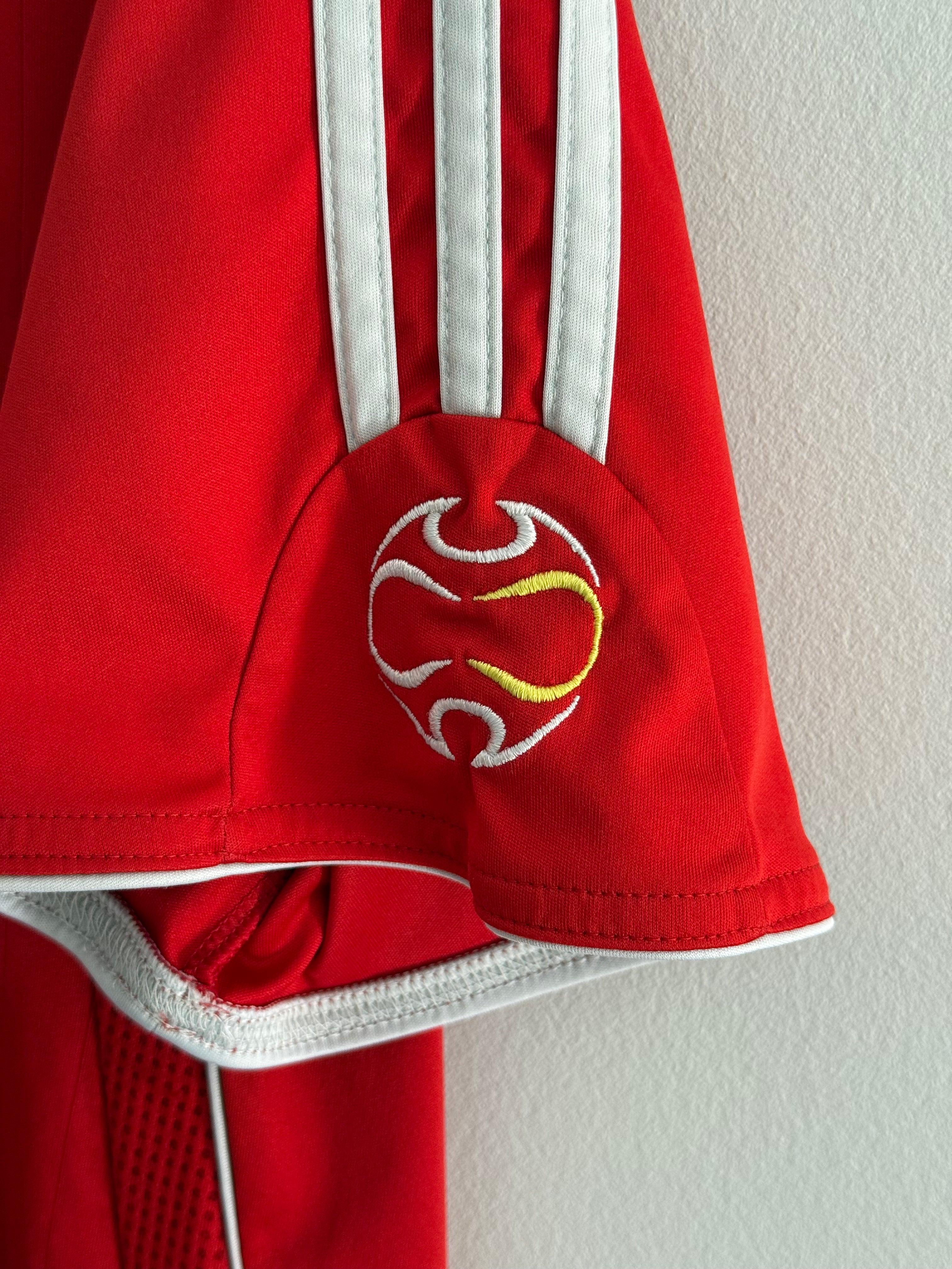Liverpool 06/08 Home - #8 Gerrard - L - 7/10