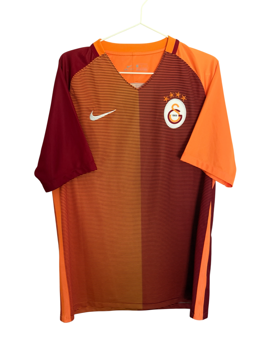 Galatasaray 16/17 Home - L - 9/10
